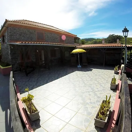 Solar Do Pargo Holiday home